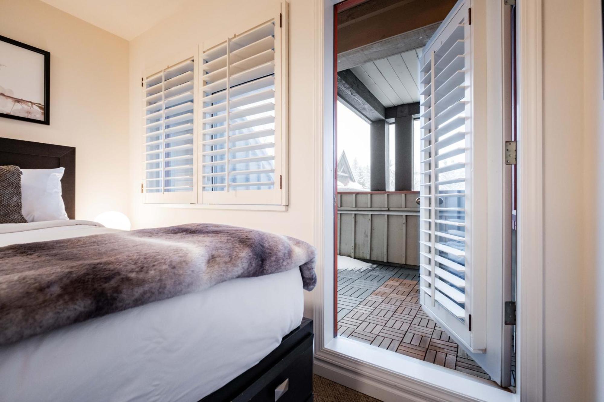Sunpath By Outpost Whistler Villa Buitenkant foto