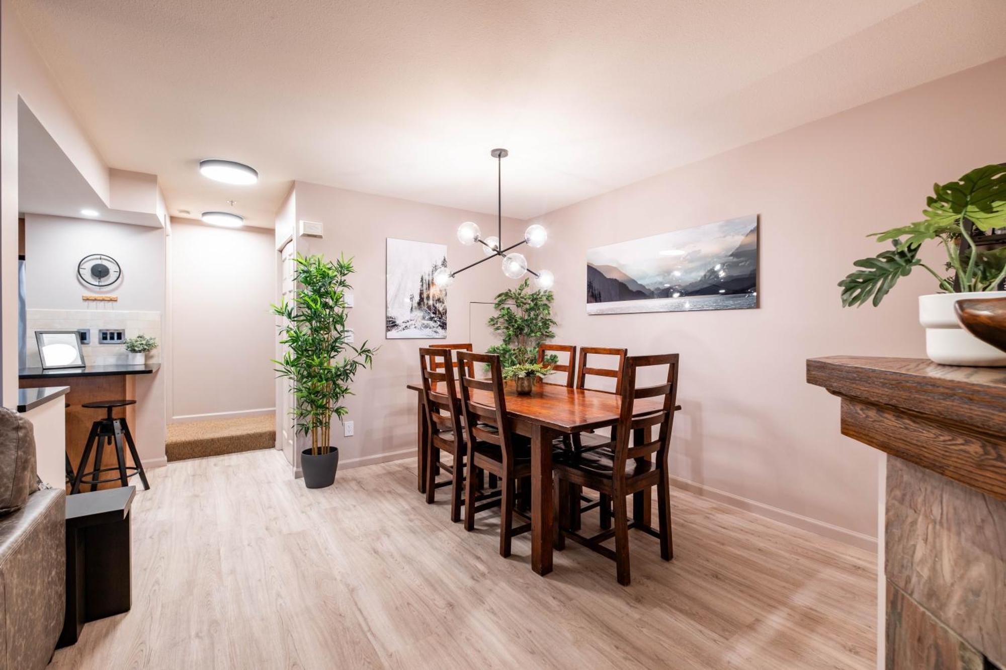Sunpath By Outpost Whistler Villa Buitenkant foto