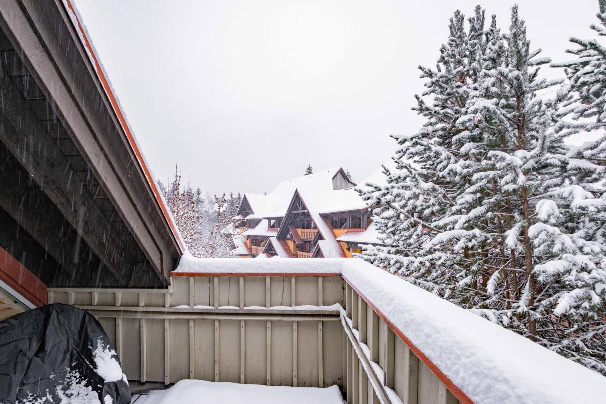 Sunpath By Outpost Whistler Villa Buitenkant foto