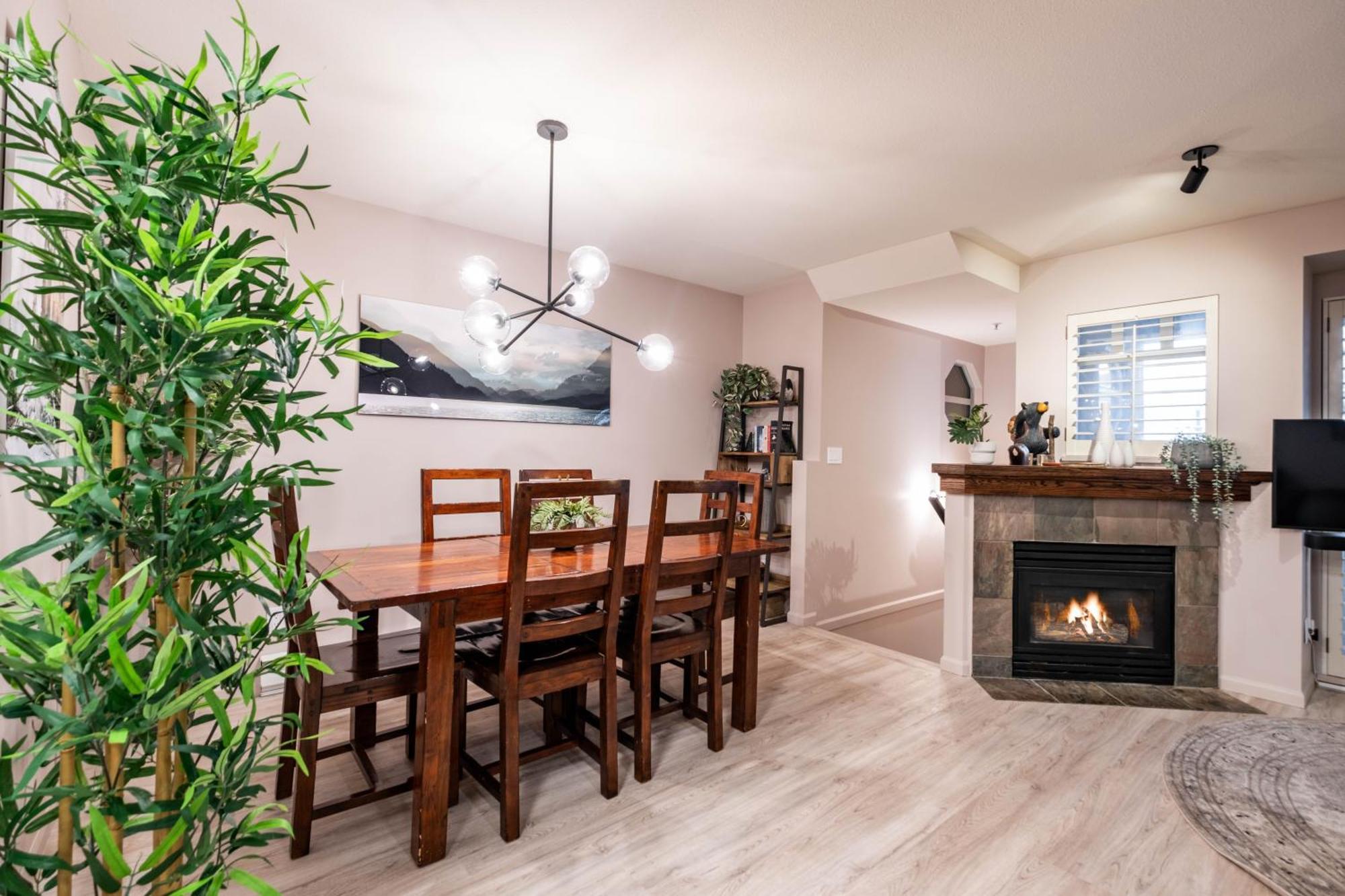 Sunpath By Outpost Whistler Villa Buitenkant foto