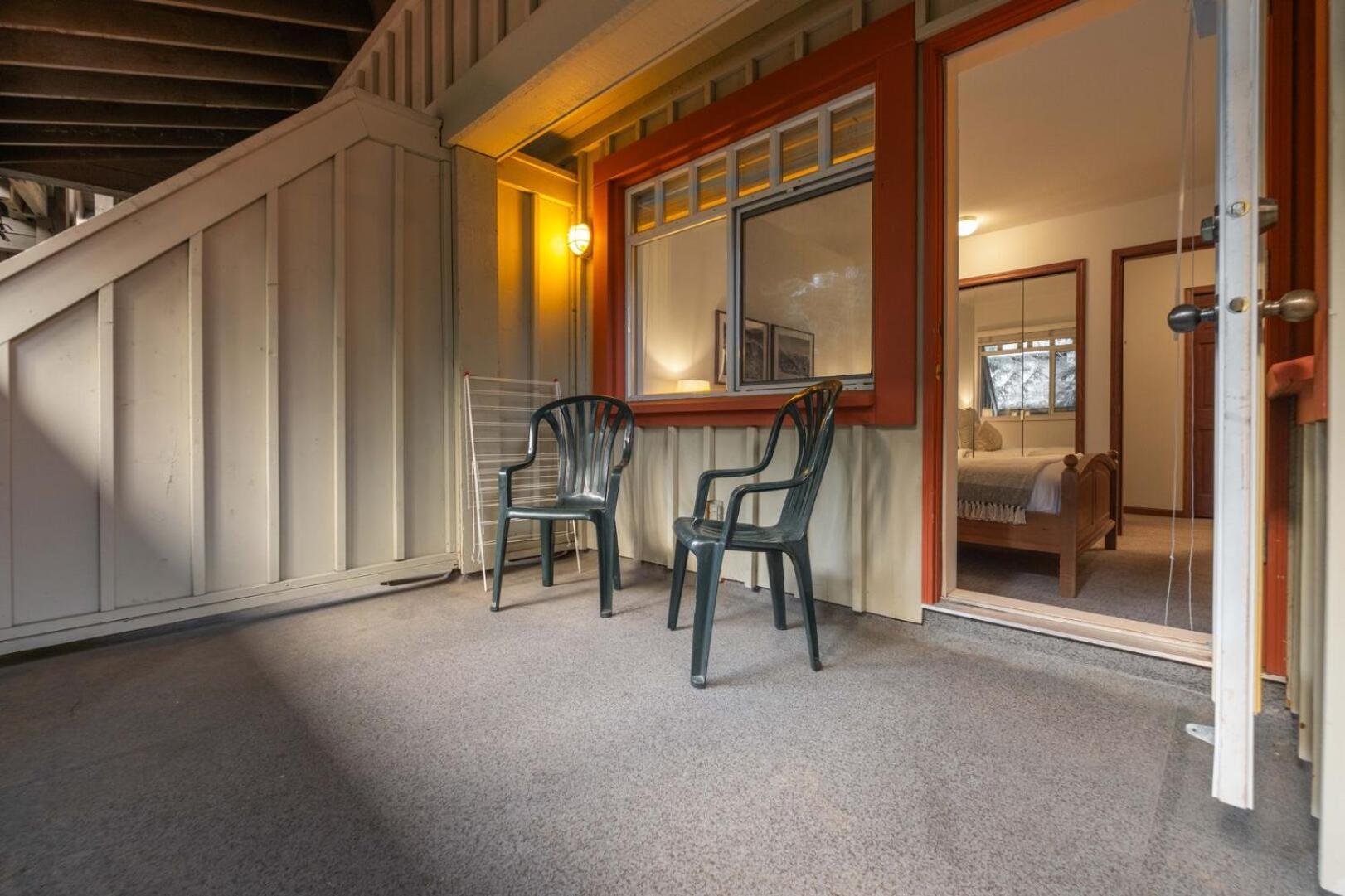 Sunpath By Outpost Whistler Villa Buitenkant foto